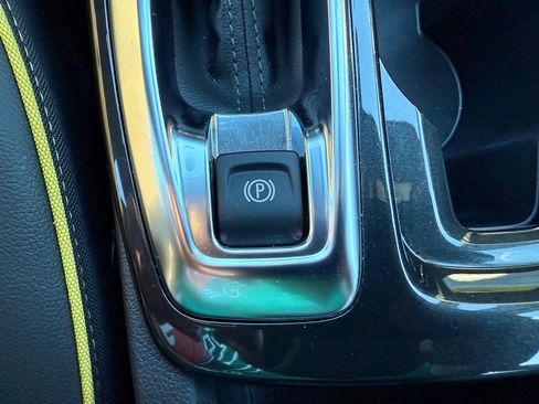 Used 2025 Chevrolet TrailBlazer ACTIV w/ Convenience Package image 33