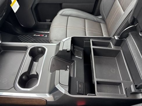 New 2026 Chevrolet Silverado 2500 High Country w/ High Country Premium Package AWD/4WD image 41