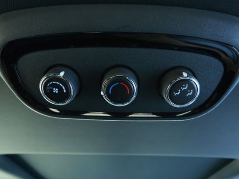 Certified 2024 Dodge Durango GT image 32