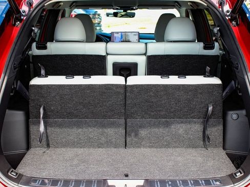 Used 2025 Mitsubishi Outlander SE AWD/4WD image 44