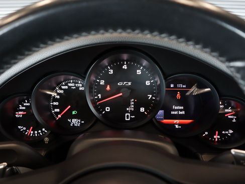 Used 2017 Porsche 911 Carrera GTS RWD image 16