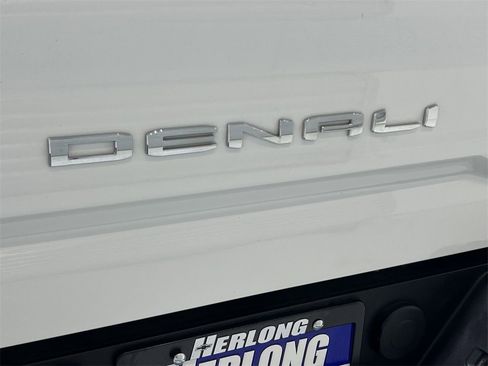 Used 2023 GMC Sierra 2500 Denali image 33