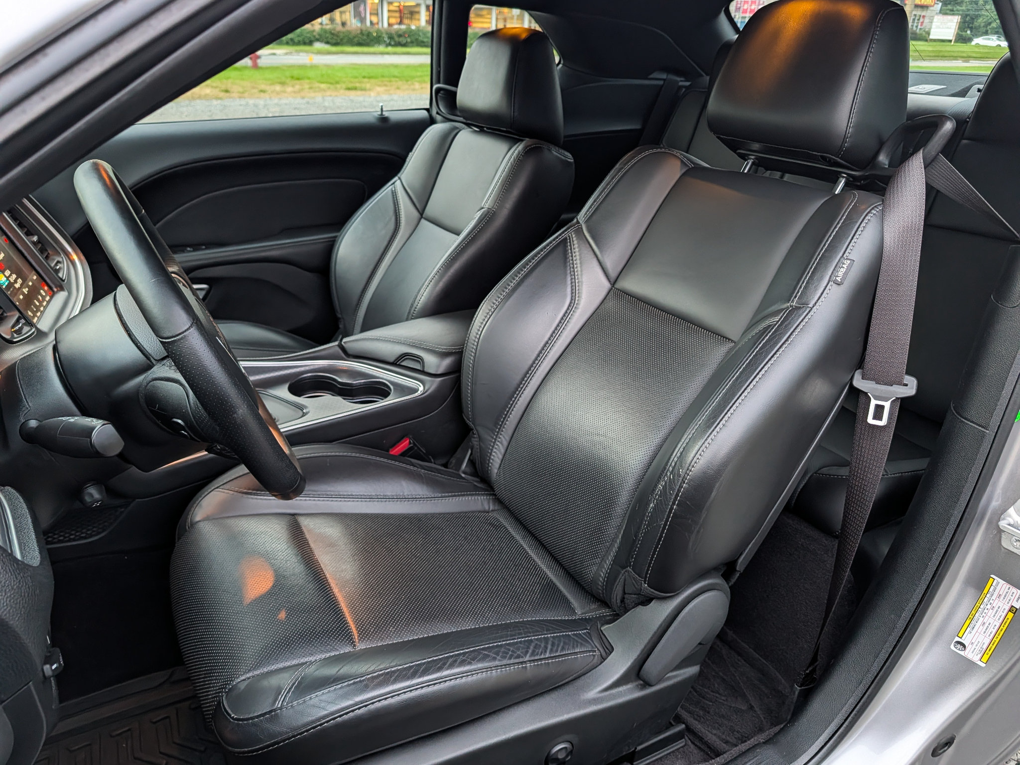 Used 2018 Dodge Challenger R/T Plus RWD image 12