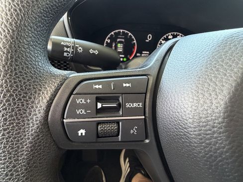 Used 2023 Honda CR-V EX image 14