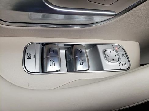 Certified 2025 Mercedes-Benz GLE 63 AMG S image 27