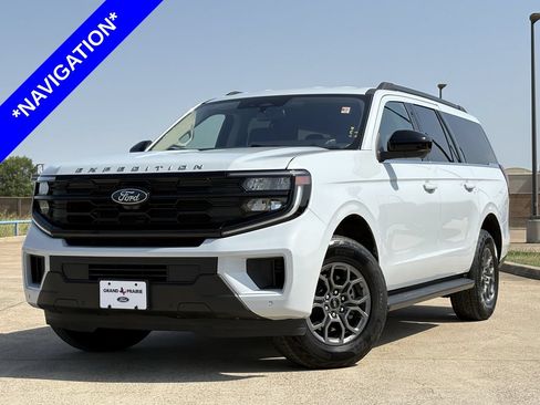 Used 2025 Ford Expedition Max Active RWD image 1