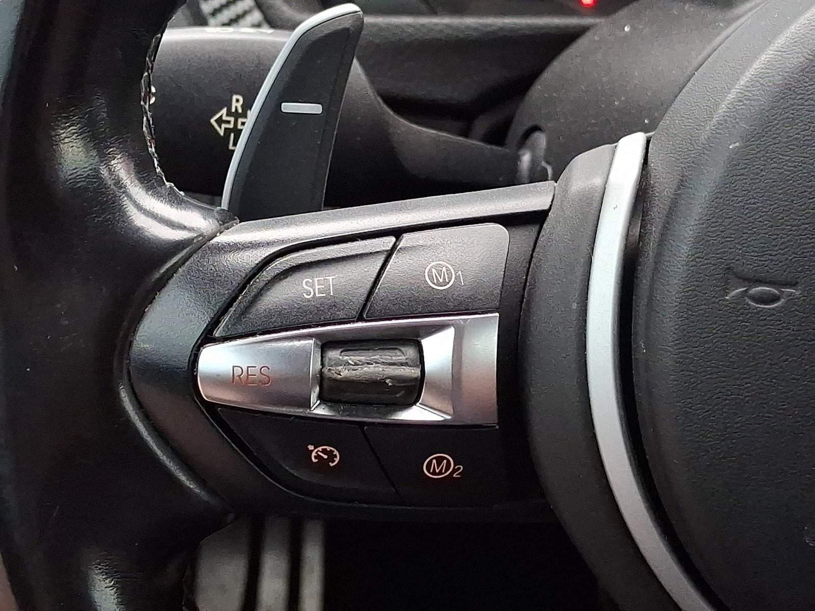 Used 2015 BMW M4 Convertible RWD image 21