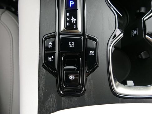 Used 2025 Lexus RX 350h w/ Accessory Package AWD/4WD image 20