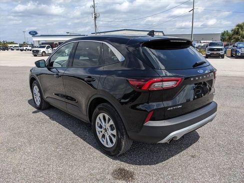 Used 2023 Ford Escape Active w/ Tech Pack #2 AWD/4WD image 6