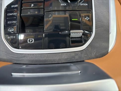 Certified 2023 BMW X7 xDrive40i w/ Premium Package image 46