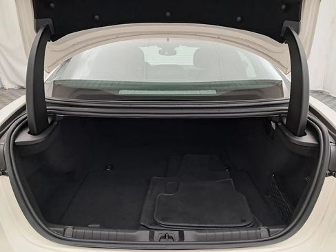 Used 2019 Maserati Ghibli S Q4 AWD/4WD image 23