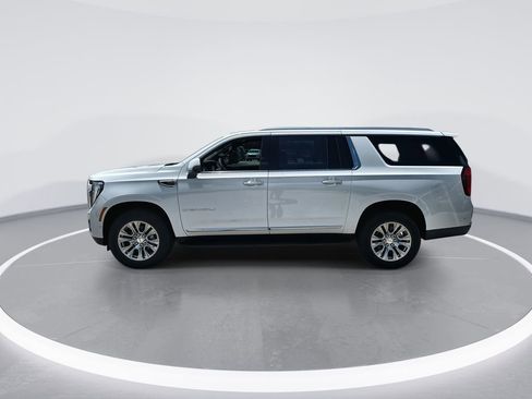 New 2026 GMC Yukon XL Denali RWD image 5