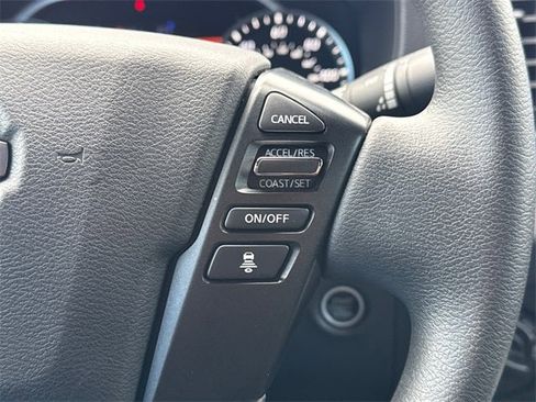 Used 2023 Nissan Frontier SV w/ Midnight Edition Package image 29