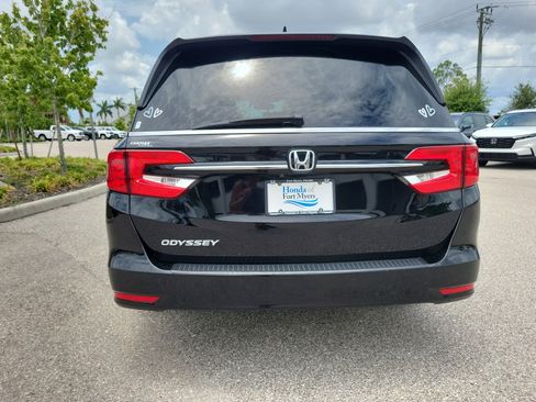 Used 2021 Honda Odyssey EX-L image 5