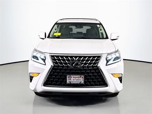 Used 2022 Lexus GX 460 Premium w/ Premium Plus Package image 11