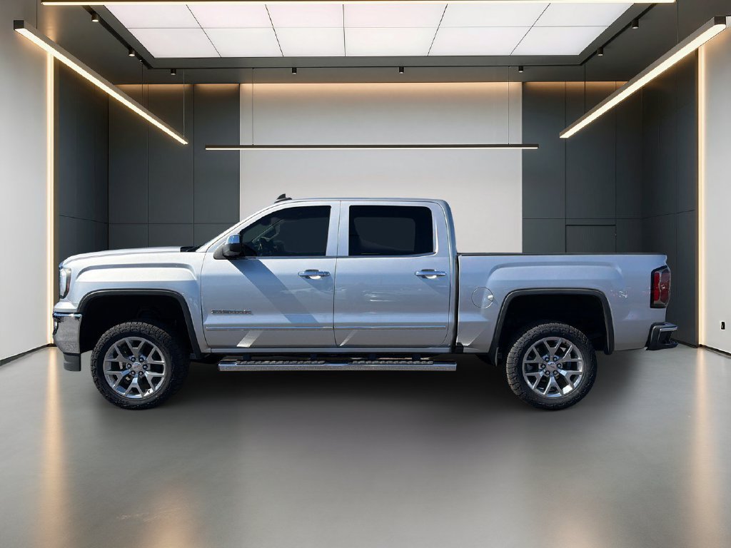 Used 2018 GMC Sierra 1500 SLT w/ SLT Premium Package RWD image 2