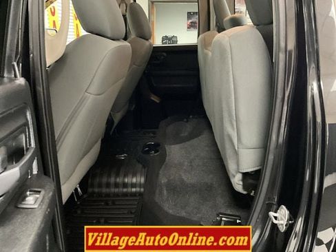 Used 2015 RAM 1500 Express w/ Black Ram 1500 Express Group image 20