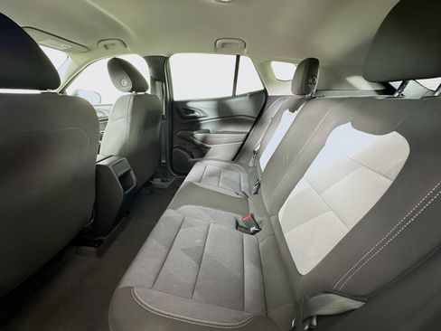 Used 2024 Chevrolet Trax LS w/ LS Convenience Package image 26