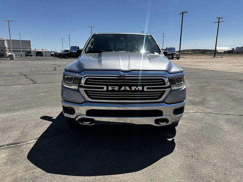 Used 2022 RAM 1500 Laramie AWD/4WD image 9