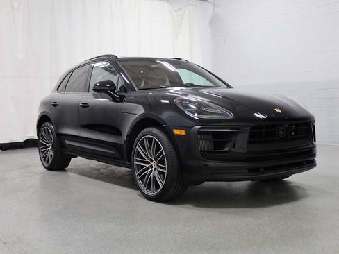 Used 2026 Porsche Macan S AWD/4WD image 13