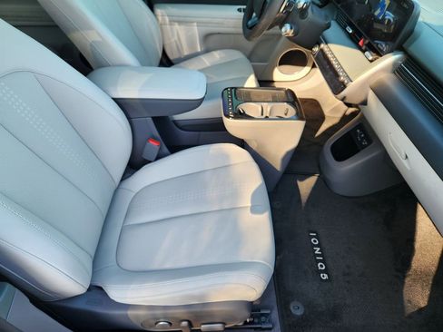 New 2026 Hyundai Ioniq 5 Limited image 9