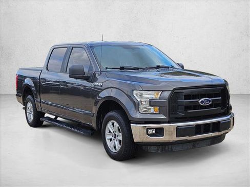 Used 2015 Ford F150 XL w/ Equipment Group 101A Mid image 3