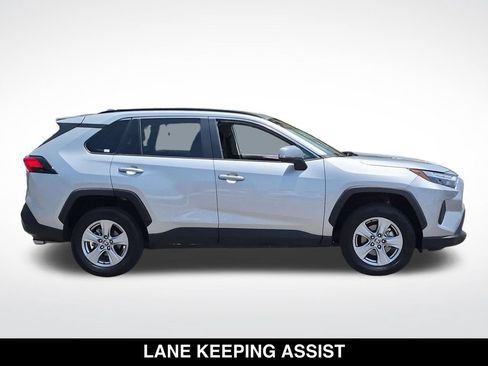 Used 2024 Toyota RAV4 XLE FWD image 6