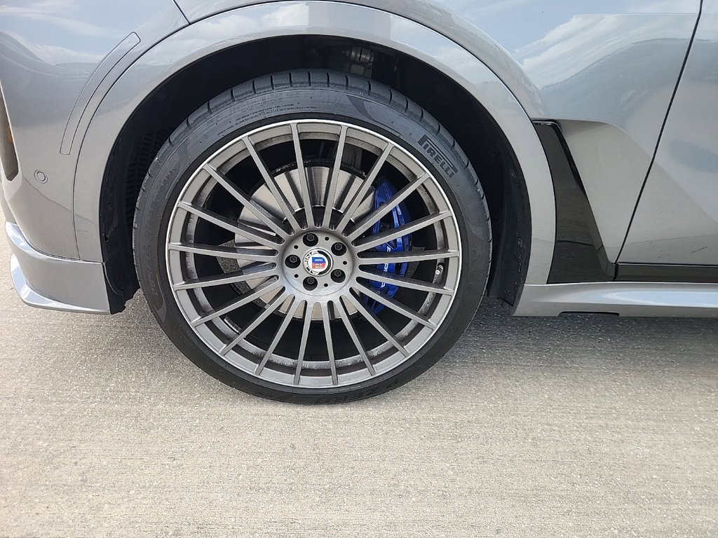 Used 2024 BMW ALPINA XB7 AWD/4WD image 14