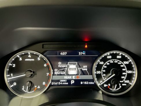 Used 2023 Mitsubishi Outlander SE image 11