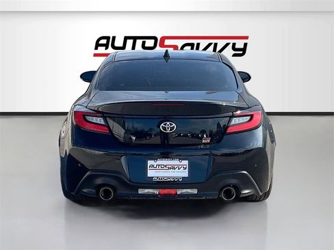 Used 2024 Toyota GR86 image 6