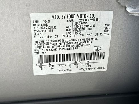 Certified 2021 Ford Explorer XLT w/ Class III Trailer Tow Package image 30