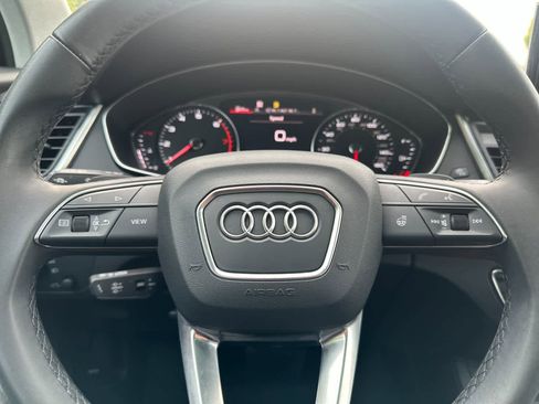 Used 2023 Audi Q5 2.0T Premium w/ Convenience Package image 23