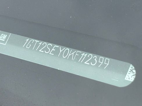 Used 2019 GMC Sierra 2500 Denali w/ Duramax Plus Package image 3