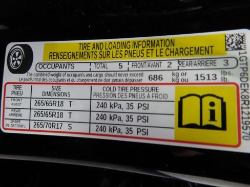 Used 2024 GMC Canyon AT4 image 71