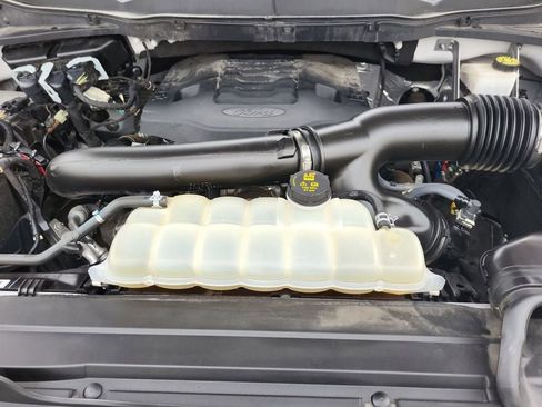 Used 2022 Ford F150 Lariat w/ Equipment Group 502A High image 19