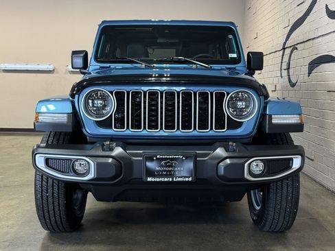 Used 2024 Jeep Wrangler Unlimited Sahara w/ Safety Group AWD/4WD image 12