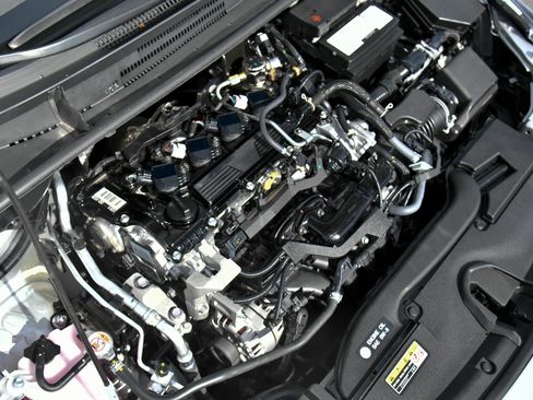 Used 2025 Toyota Corolla LE FWD image 43