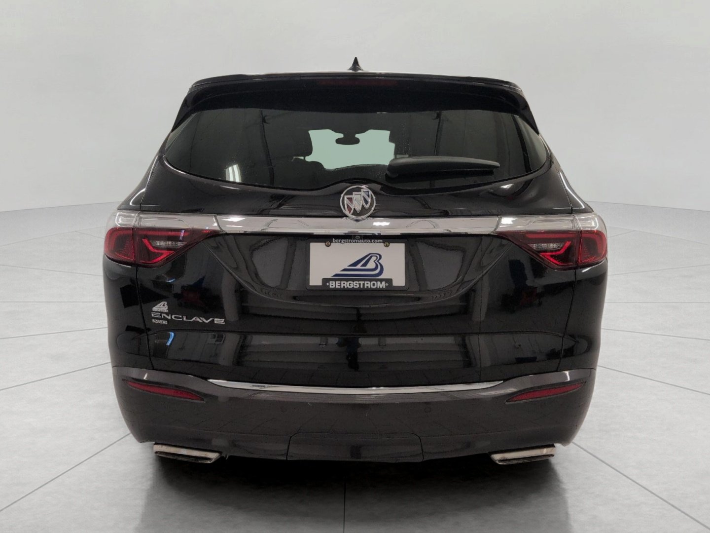 Used 2023 Buick Enclave Essence w/ LPO, Floor Liner Package AWD/4WD image 25