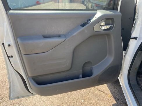 Used 2021 Nissan Frontier S w/ S Utility Package image 12