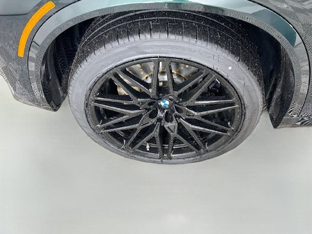 New 2026 BMW X5 M Competition w/ Executive Package AWD/4WD image 32