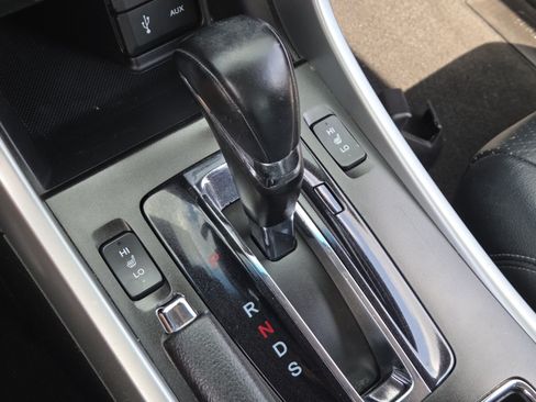 Used 2015 Honda Accord EX-L image 31