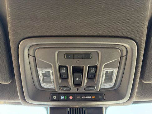 Used 2023 Chevrolet Silverado 1500 LTZ w/ LTZ Premium Package image 17