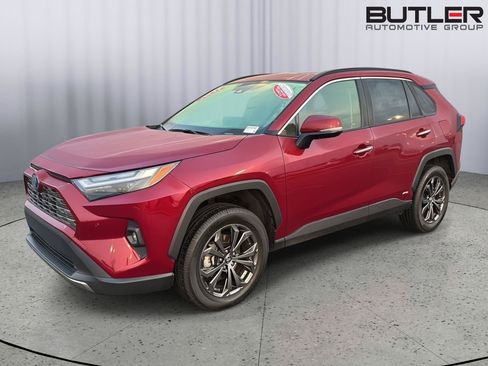 Certified 2023 Toyota RAV4 Limited AWD/4WD image 2