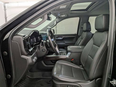 Used 2022 GMC Sierra 1500 SLT w/ SLT Premium Plus Package image 19