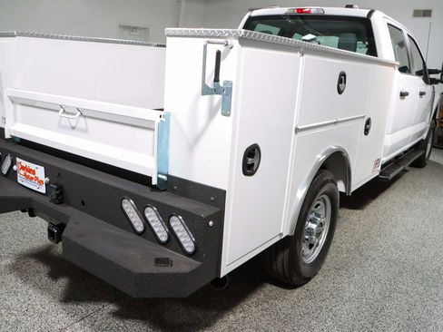 Used 2023 Ford F250 XL w/ FX4 Off-Road Package image 8