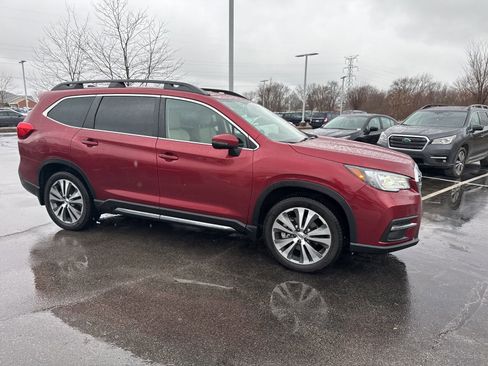 Used 2019 Subaru Ascent Limited image 10