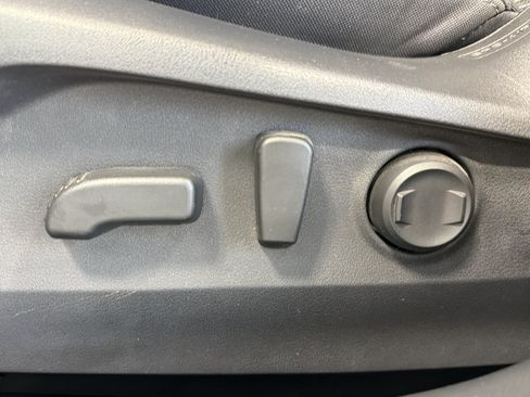 Certified 2024 Subaru Outback Premium AWD/4WD image 8