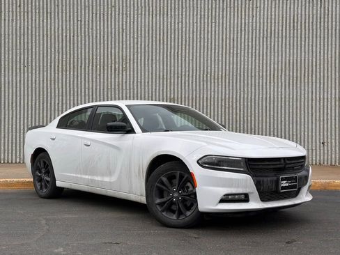 Used 2023 Dodge Charger SXT w/ Blacktop Package AWD/4WD image 6
