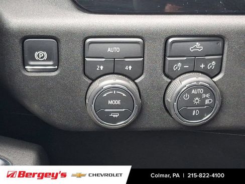 Certified 2026 Chevrolet Silverado 1500 RST AWD/4WD image 26