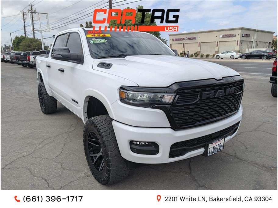 Used 2025 RAM 1500 4x4 Crew Cab image 1